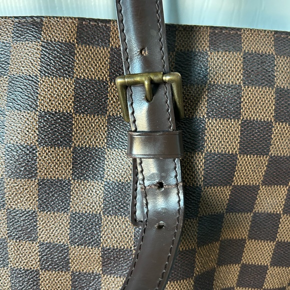 ❌ SOLD ❌Authentic Louis Vuitton Damier Ebene Chelsea Tote Bag N51119 - Picture 2 of 11